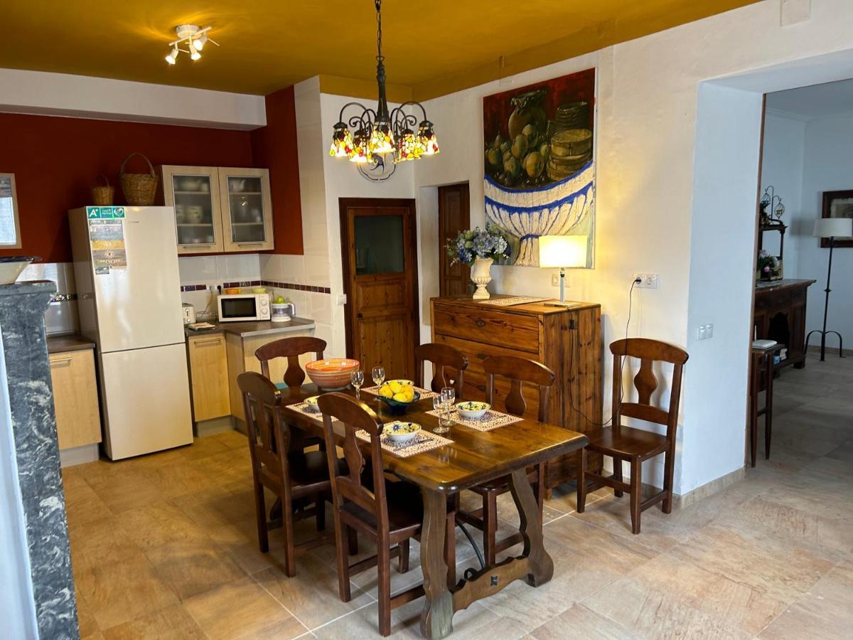 Casa Padrina Burballa มาเรียเดอลาซาลุต ภายนอก รูปภาพ